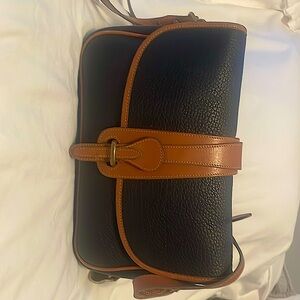 Dooney and Burke Navy Purse (BARELY USED)